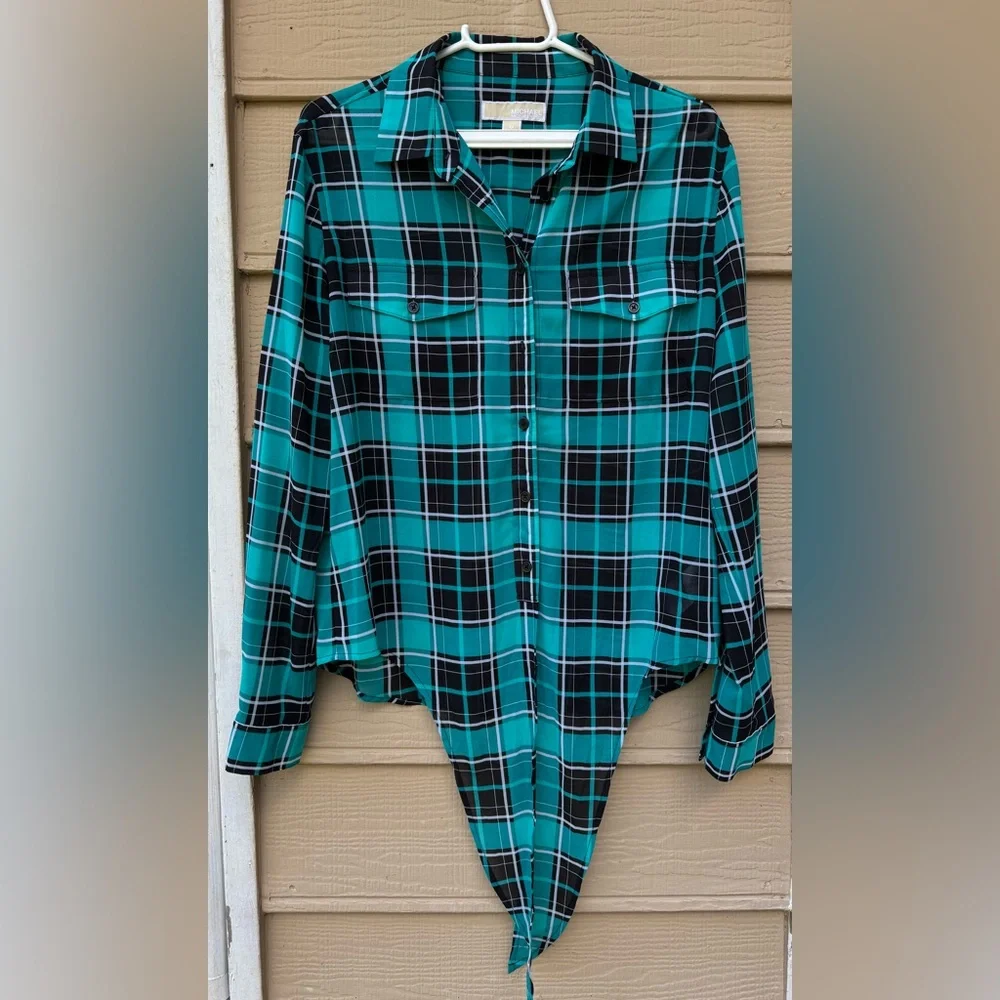 MICHAEL Kors Plaid Button-down Blouse with Front Knot - Picture 4 of 9